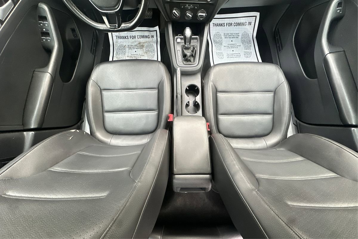 Used 2015 Volkswagen Jetta SE image 15