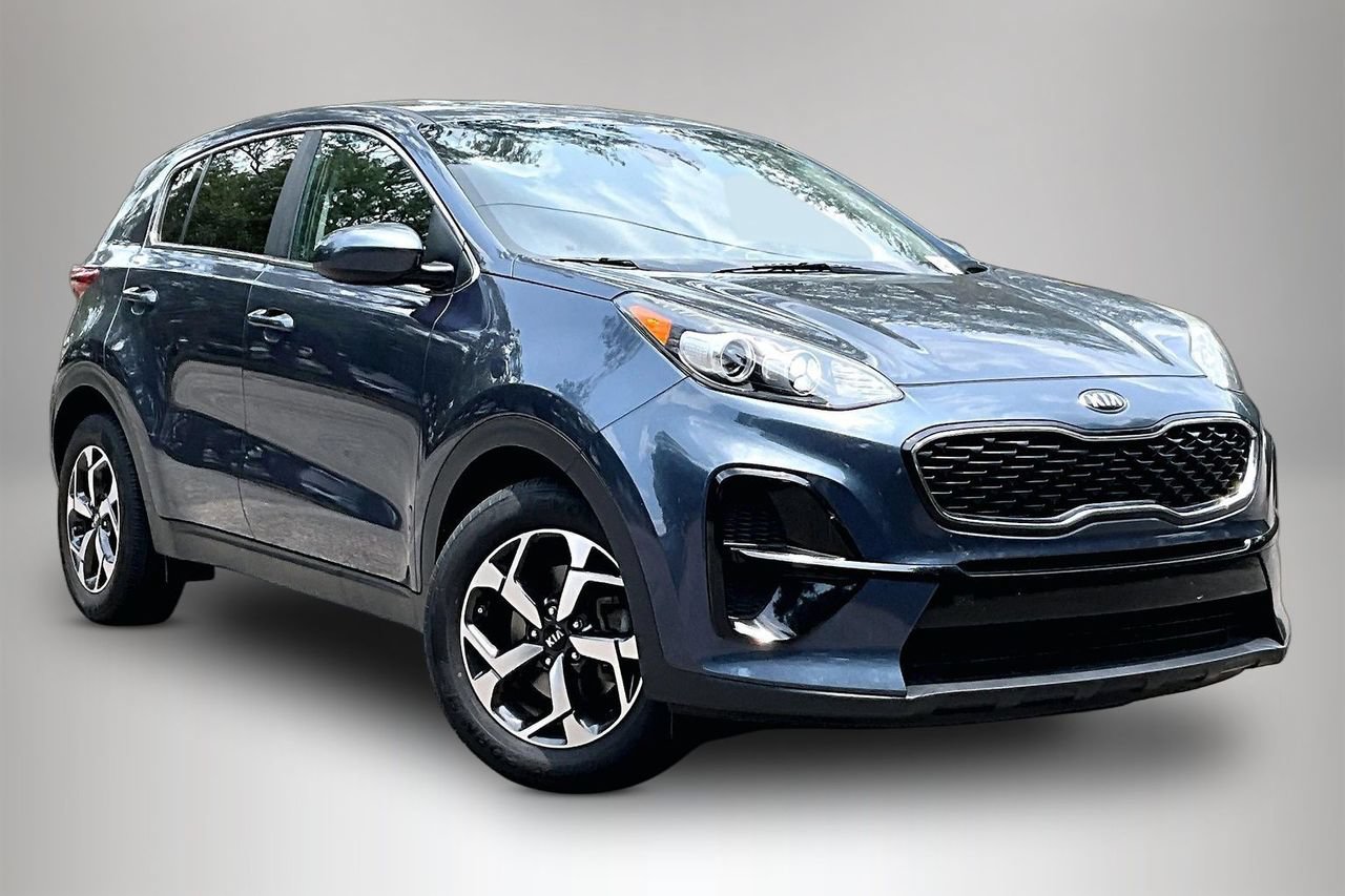 Used 2020 Kia Sportage LX FWD image 2