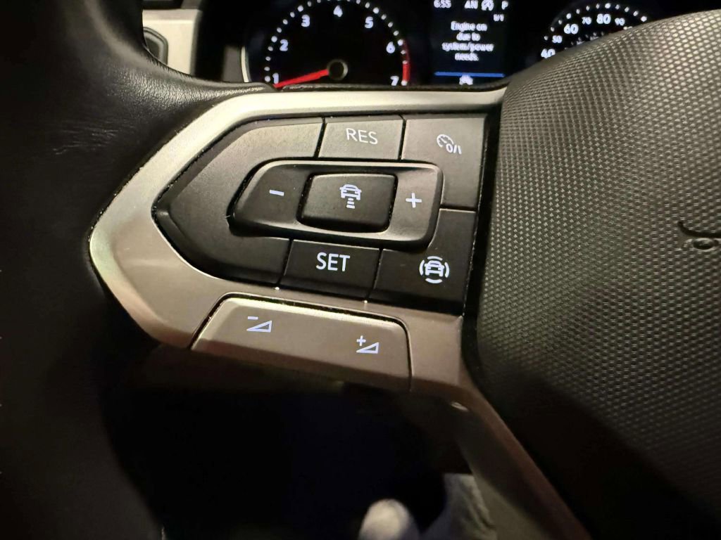 Used 2021 Volkswagen Atlas SE image 47