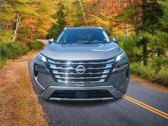 Certified 2026 Nissan Rogue SL AWD/4WD image 9