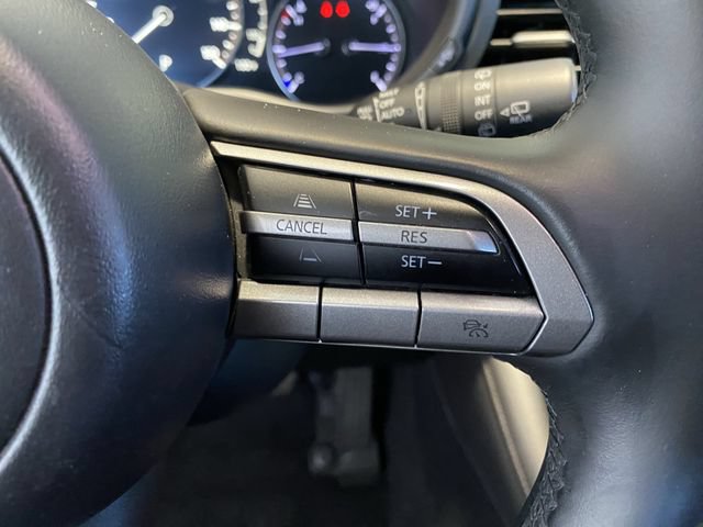 Used 2020 MAZDA MAZDA3 Hatchback FWD image 28