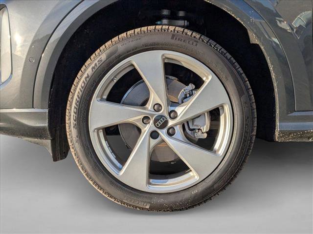 New 2025 Audi Q5 Premium Plus image 10