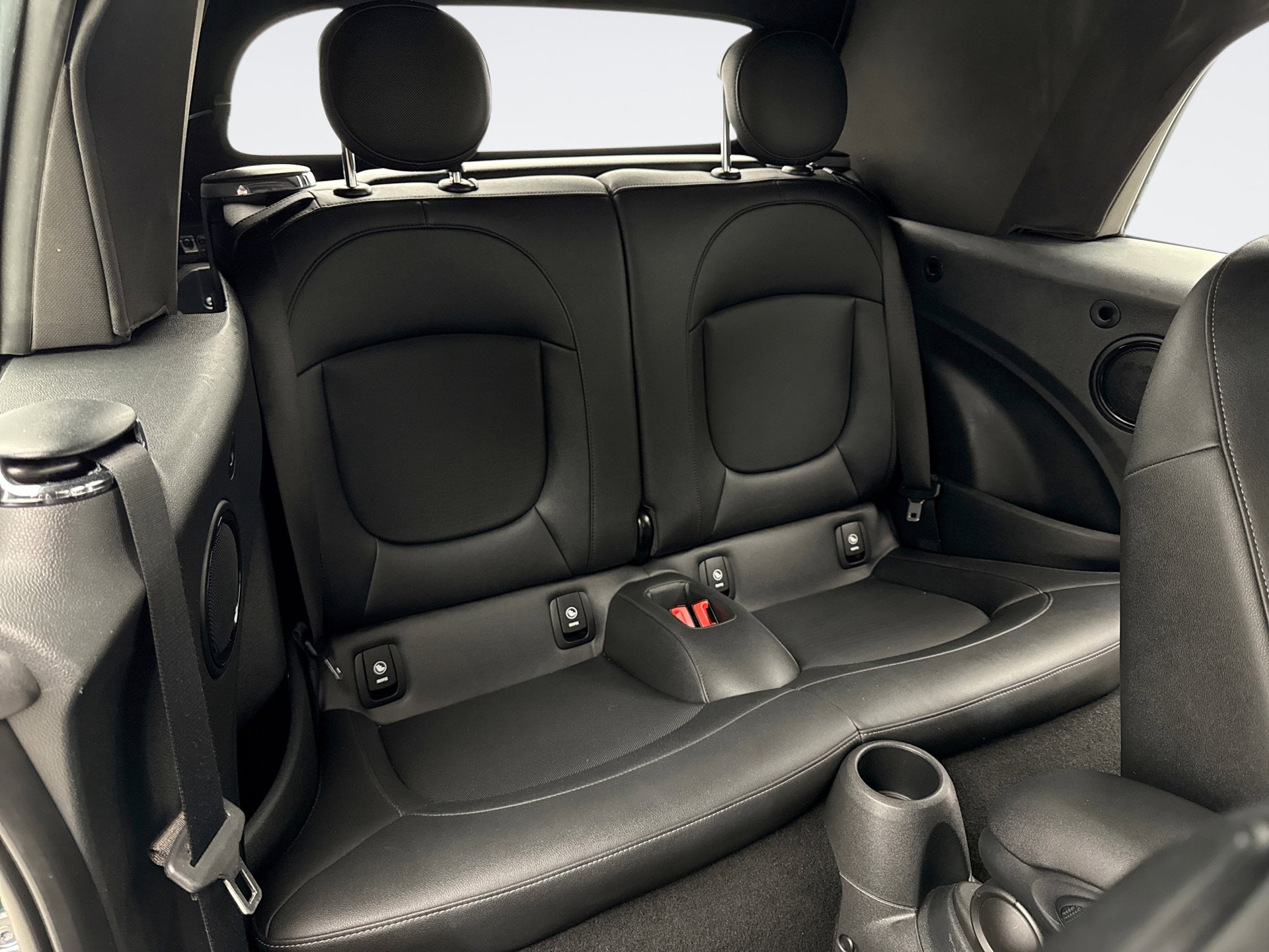 Used 2024 MINI Cooper SIGNATURE image 20