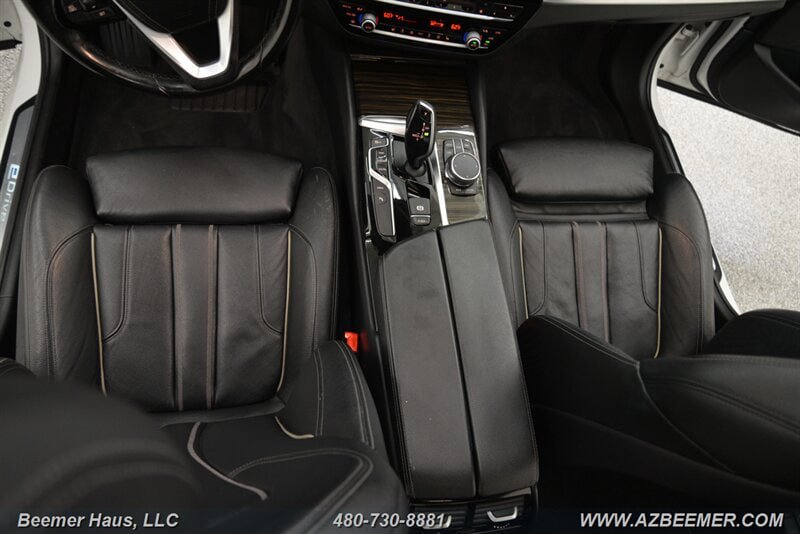 Used 2018 BMW 530e RWD image 23