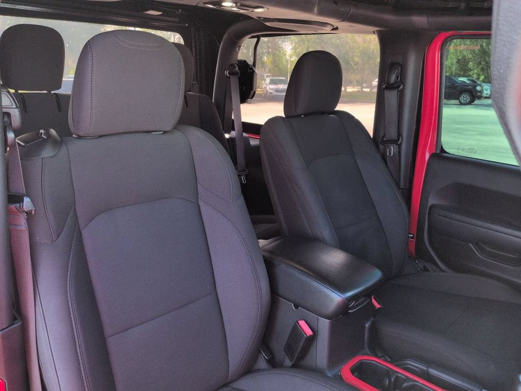 Used 2022 Jeep Wrangler Sport AWD/4WD image 14