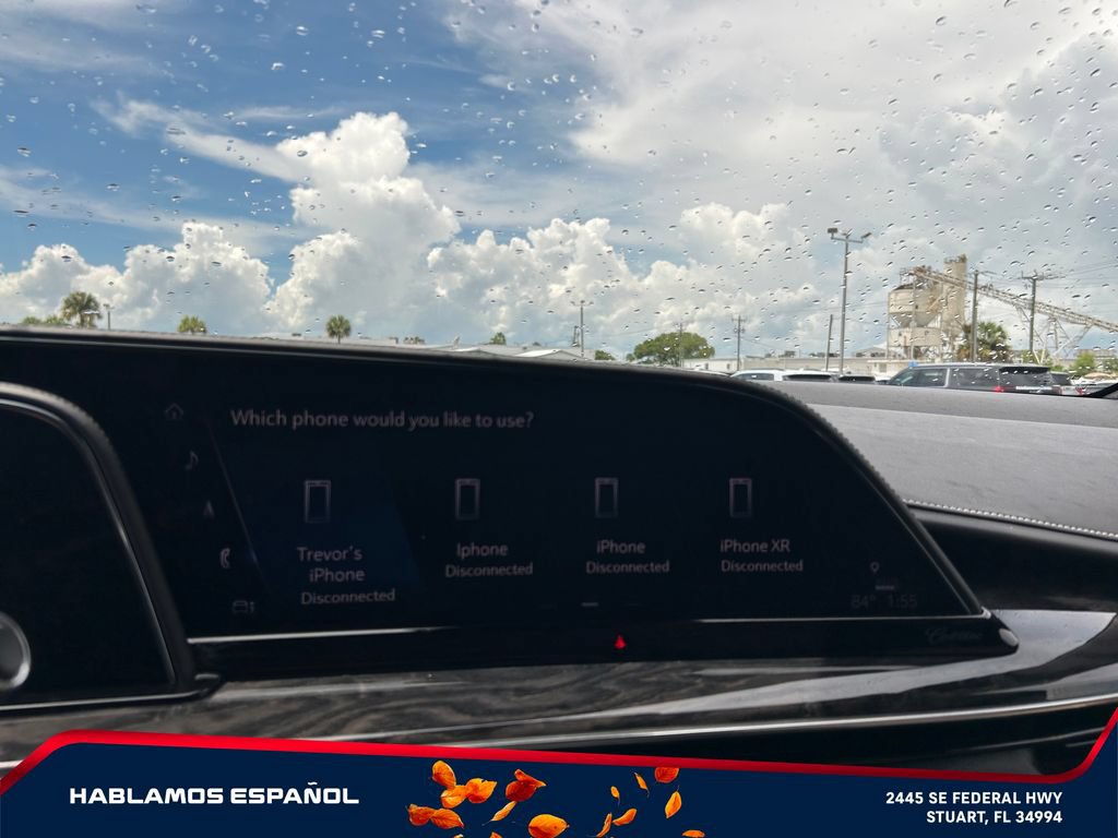 Used 2021 Cadillac Escalade ESV Premium Luxury w/ Driver Assist Tech Package RWD image 32