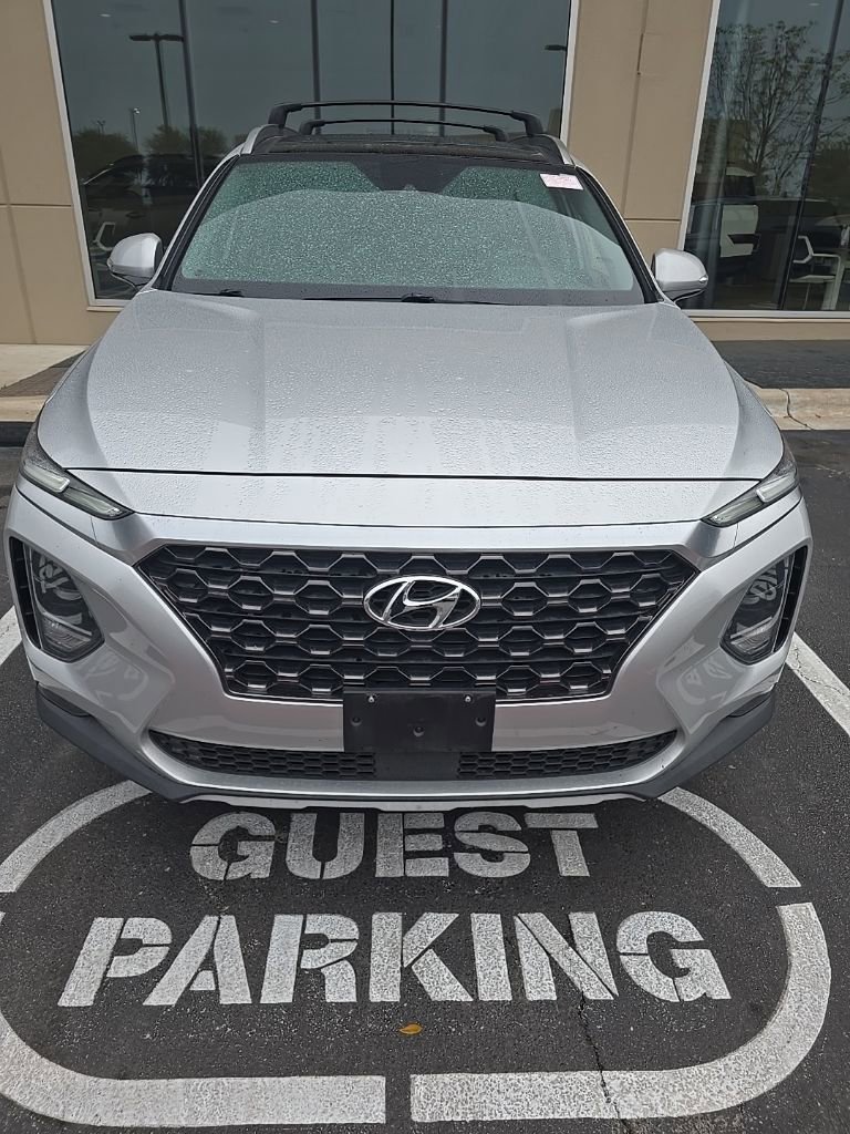 Used 2020 Hyundai Santa Fe SEL w/ Convenience + Premium Package image 2