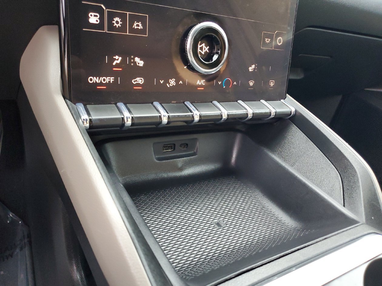 Used 2026 GMC Terrain Elevation FWD image 22