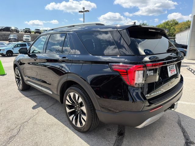 Used 2026 Ford Explorer Platinum w/ LUX Leather Package AWD/4WD image 5