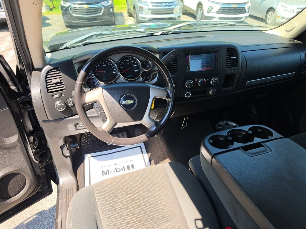 Used 2007 Chevrolet Silverado 2500 LT AWD/4WD image 8