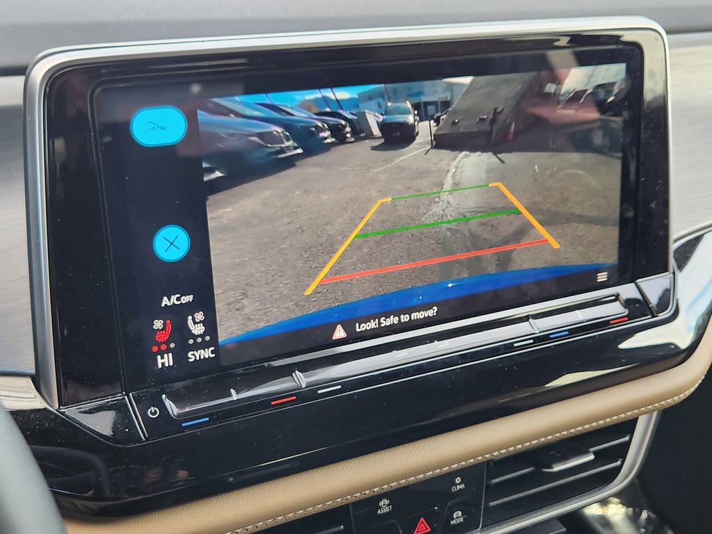 Used 2025 Volkswagen Atlas Cross Sport SE image 8