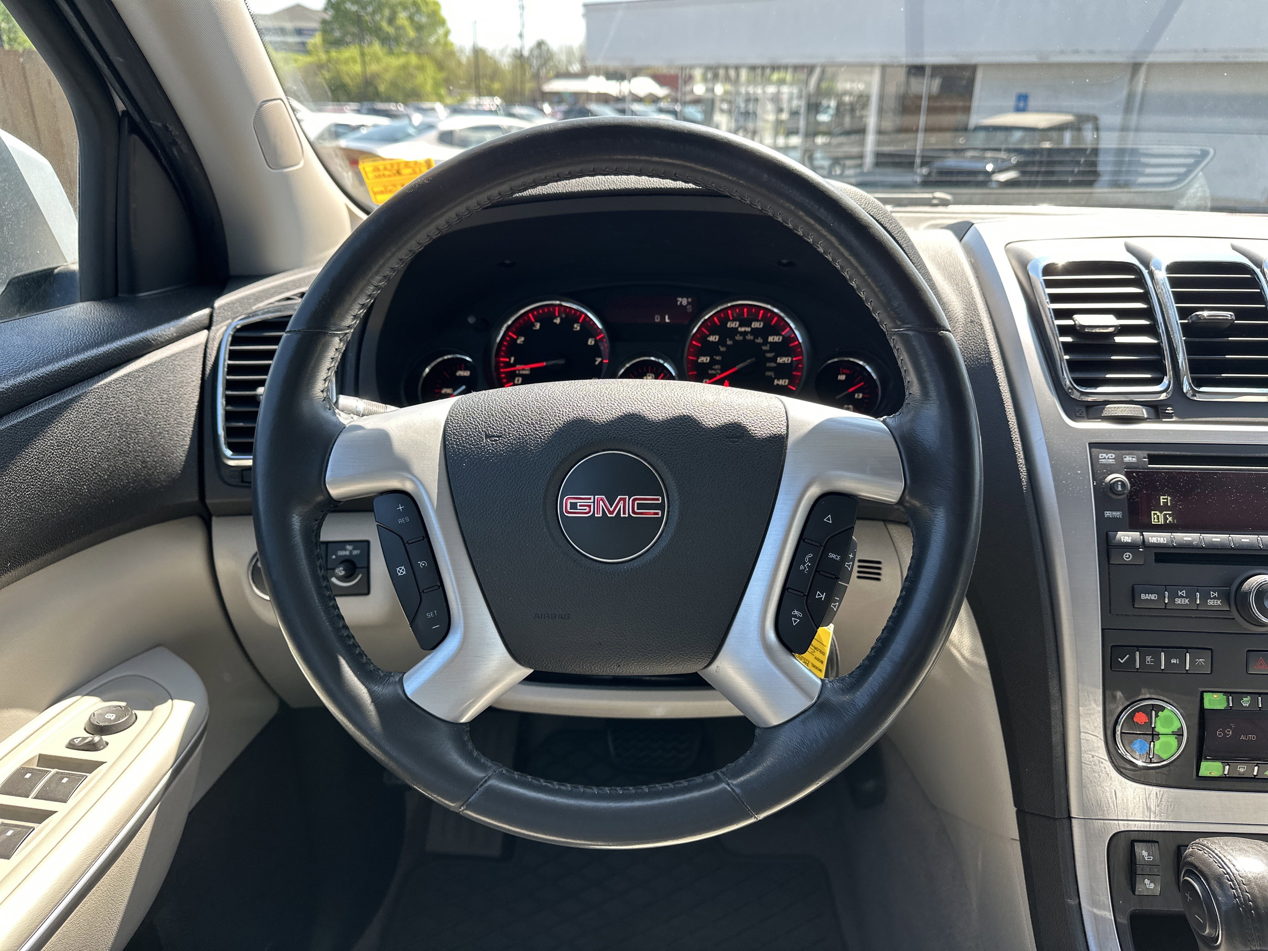 Used 2012 GMC Acadia SLT image 19