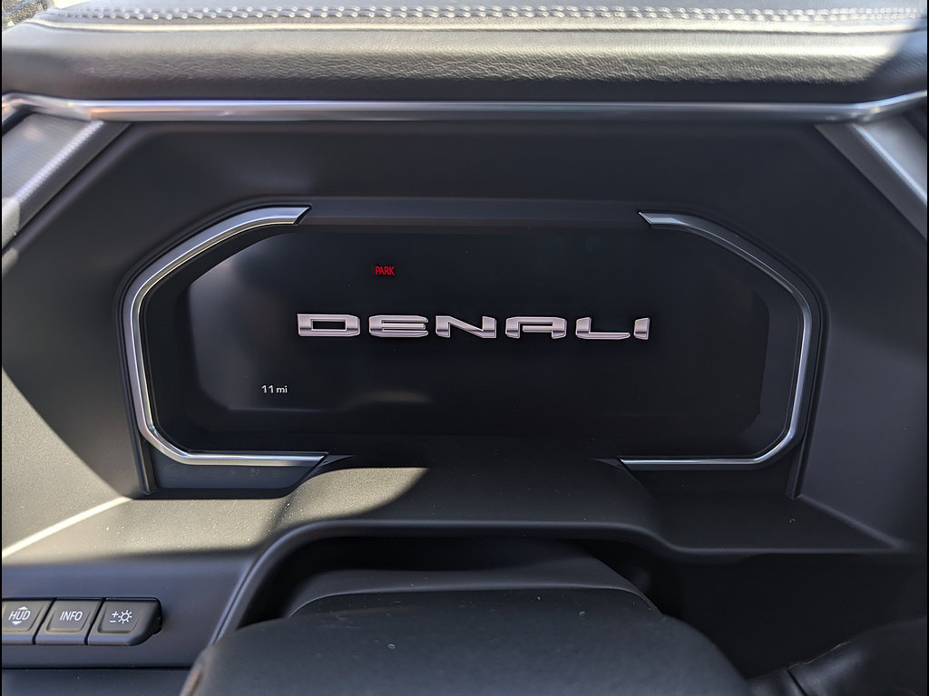 New 2026 GMC Sierra 3500 Denali w/ Denali Reserve Package AWD/4WD image 2