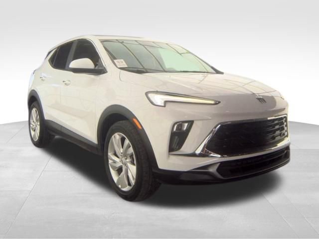 Used 2024 Buick Encore GX Preferred FWD image 4