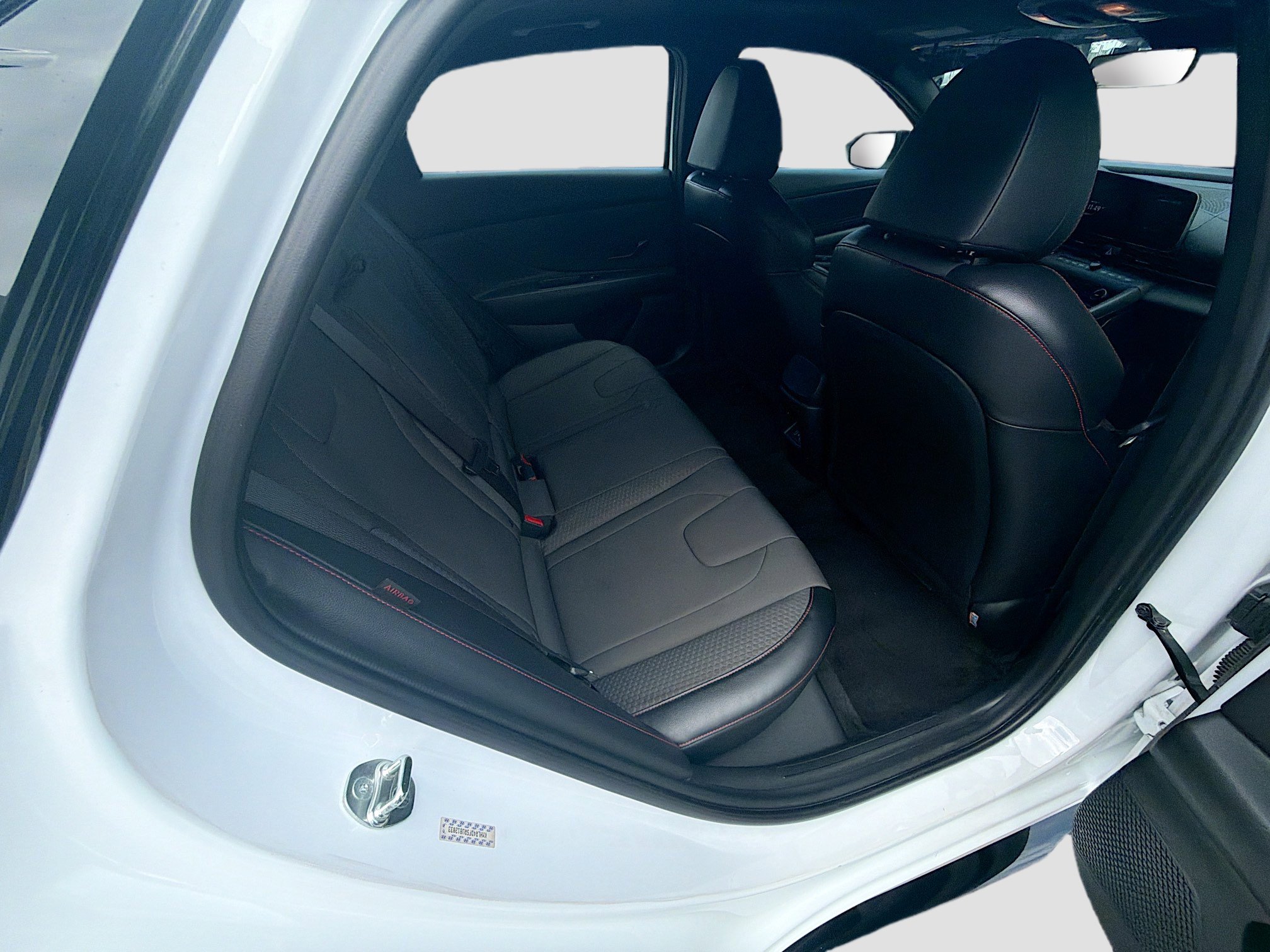 Used 2024 Hyundai Elantra N Line image 25