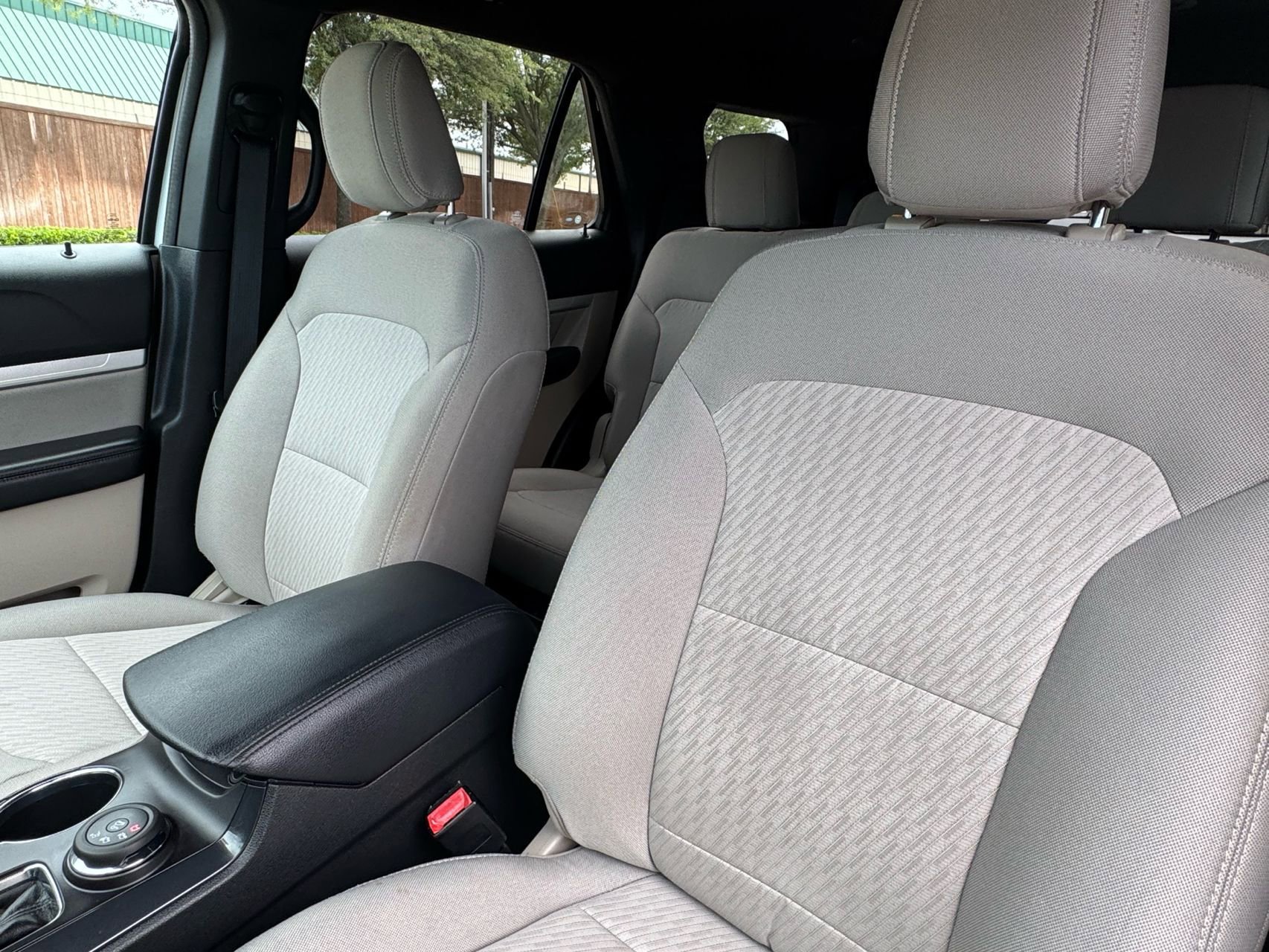 Used 2018 Ford Explorer 4WD image 24