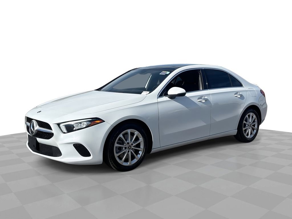 Used 2020 Mercedes-Benz A 220 image 1