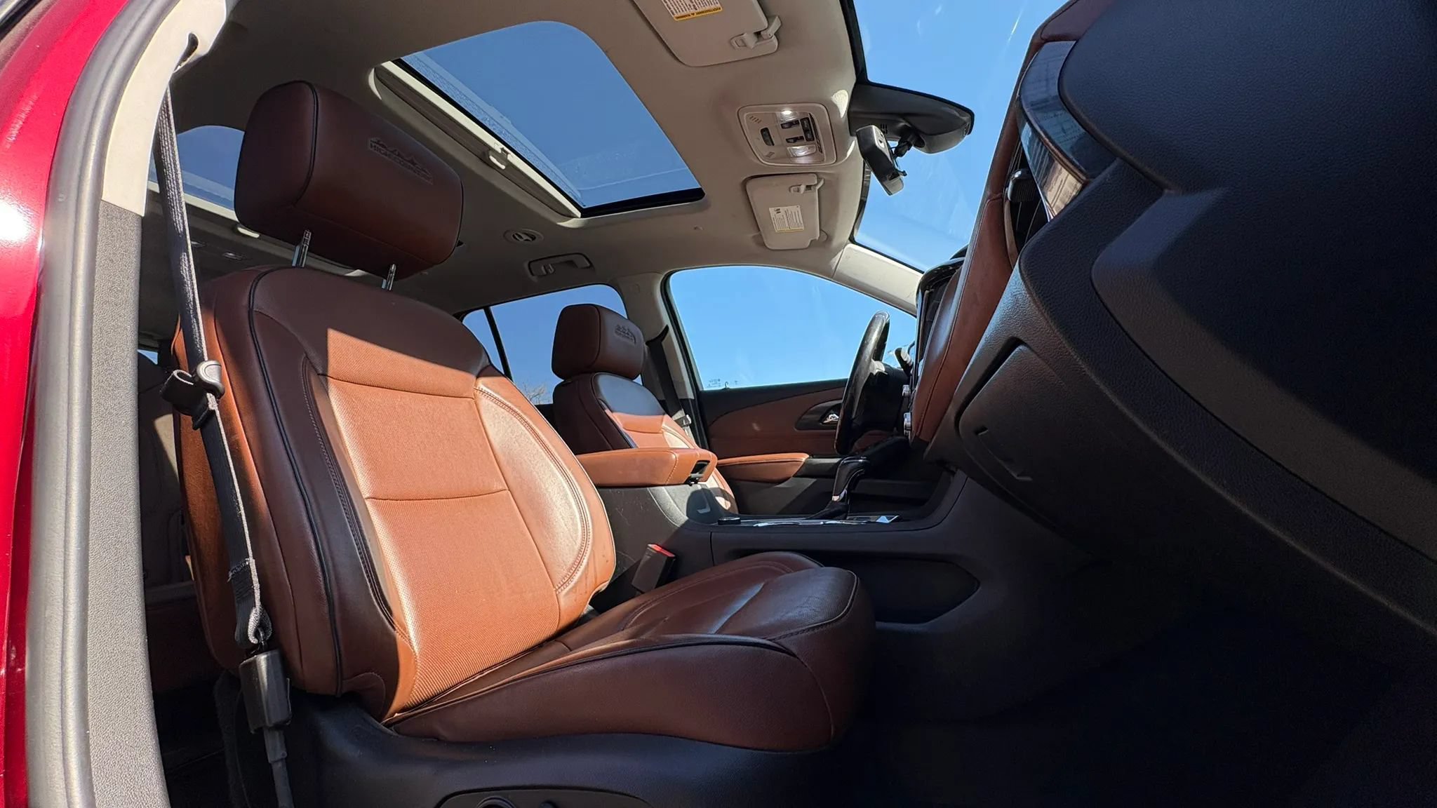 Used 2019 Chevrolet Traverse High Country AWD/4WD image 34