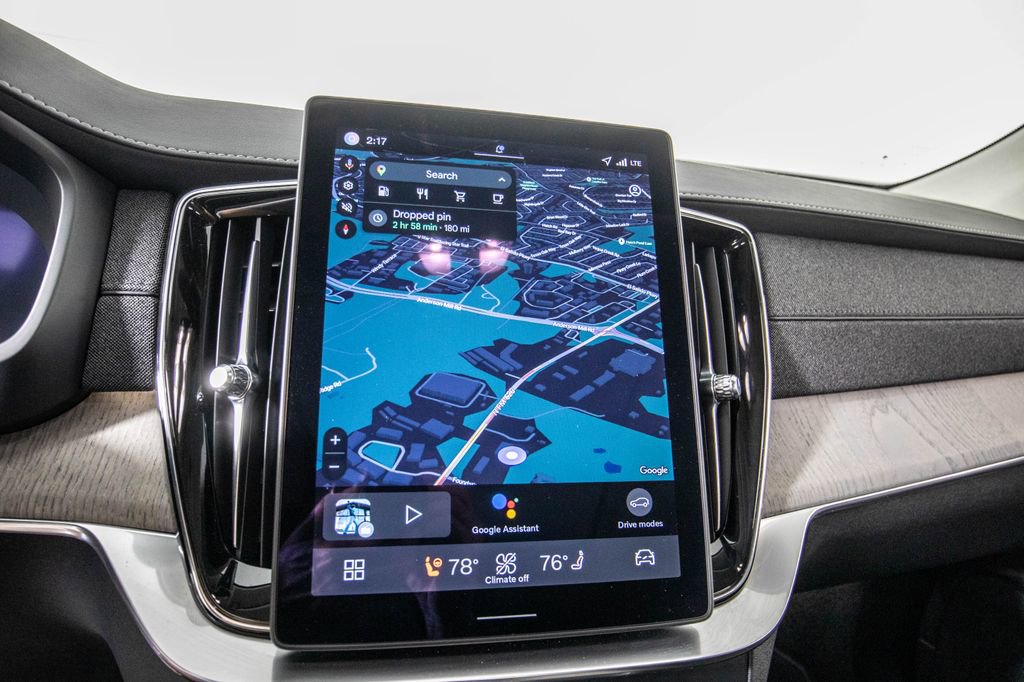 Used 2026 Volvo XC90 B6 Ultra w/ Lounge Package image 25