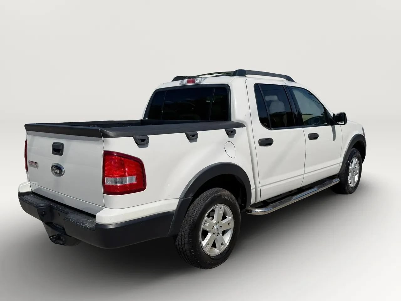Used 2008 Ford Explorer Sport Trac XLT RWD image 3