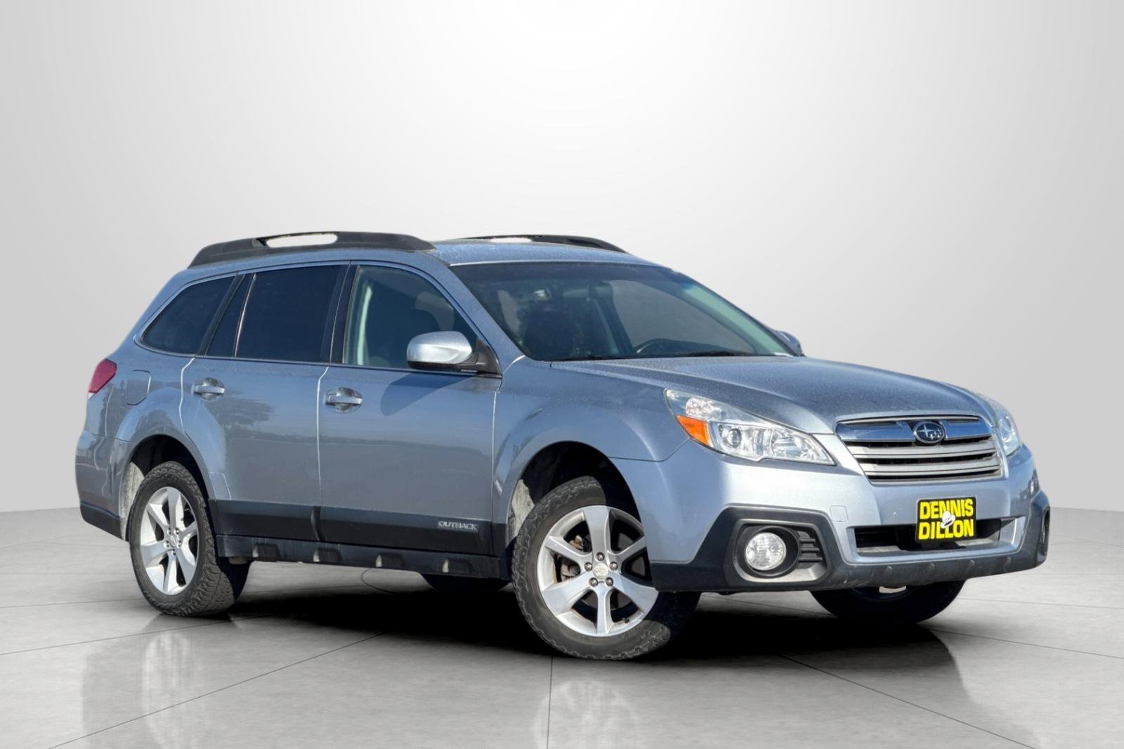 Used 2013 Subaru Outback 2.5i Premium w/ All-Weather Pkg image 2
