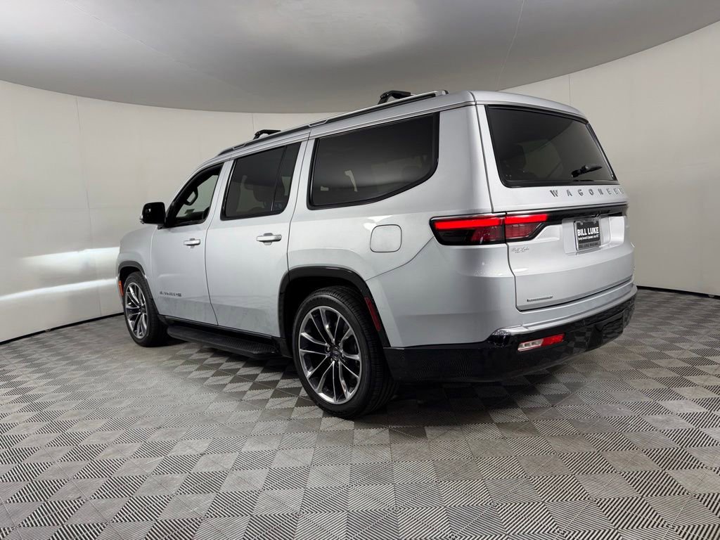 Used 2022 Jeep Wagoneer Series II w/ Convenience Group I AWD/4WD image 8