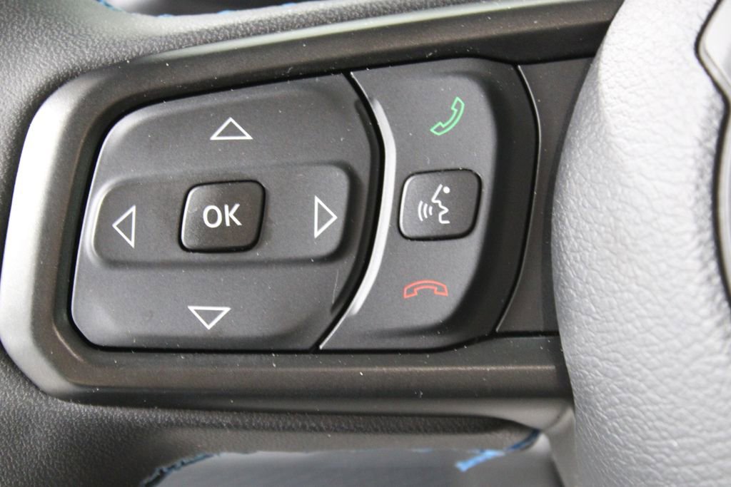 Used 2025 Jeep Wrangler Unlimited Rubicon 4xe w/ Convenience Group AWD/4WD image 36
