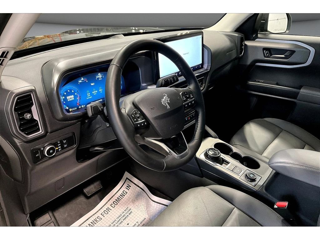 Used 2025 Ford Bronco Sport Badlands image 16