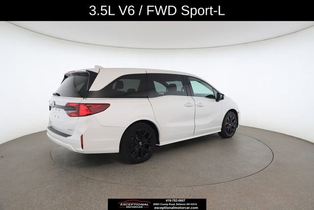 Used 2025 Honda Odyssey Sport-L image 19