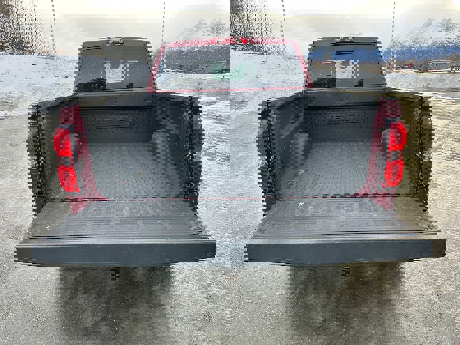 Used 2015 GMC Sierra 1500 Denali w/ Driver Alert Package image 14