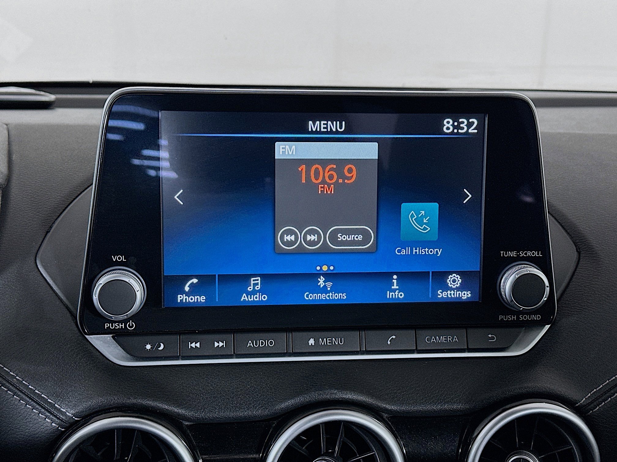 Used 2024 Nissan Sentra SV image 21