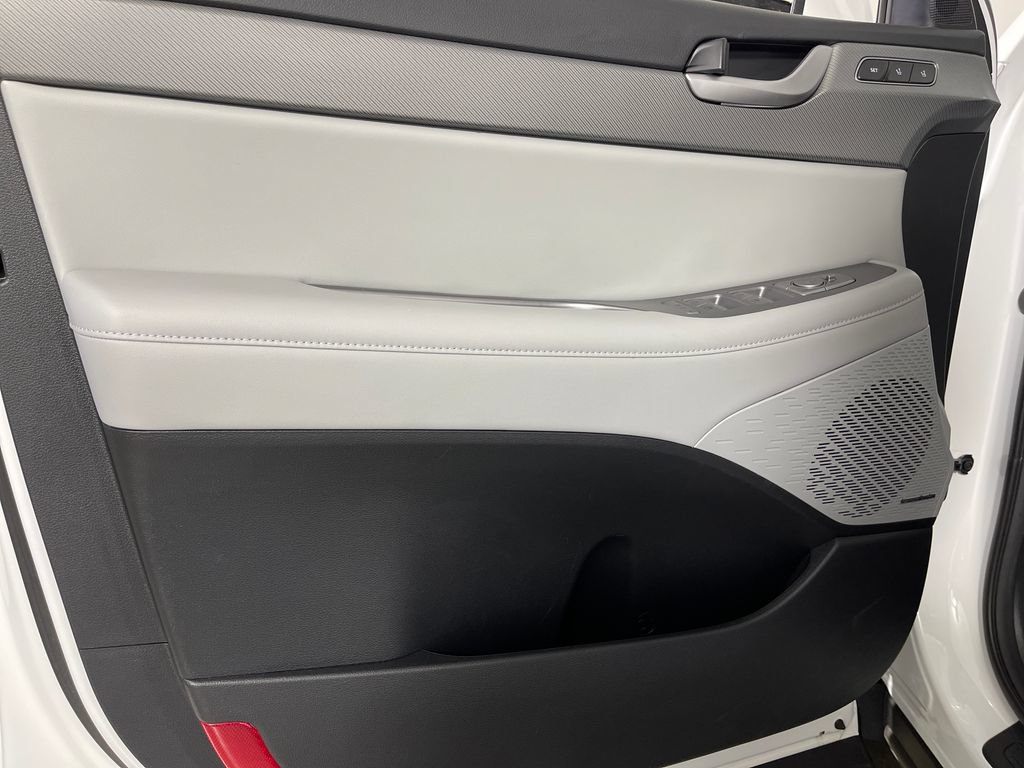 Certified 2024 Hyundai Palisade SEL w/ Premium Package FWD image 19