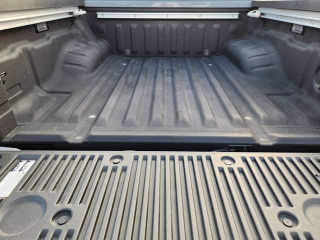 Used 2023 Nissan Frontier Pro-X w/ Pro-X Premium Package RWD image 32