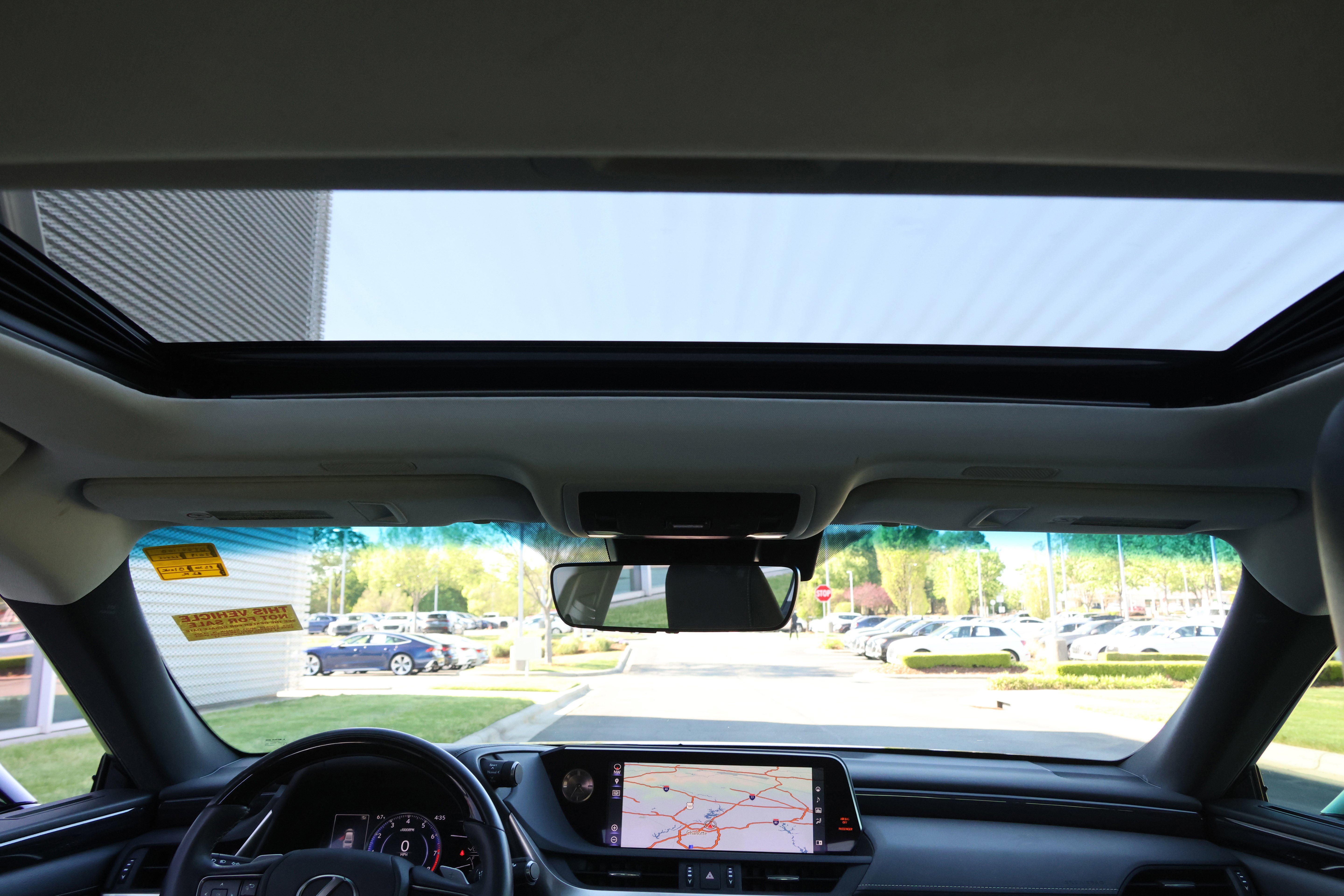 Used 2019 Lexus ES 350 Luxury w/ Premium Package image 29