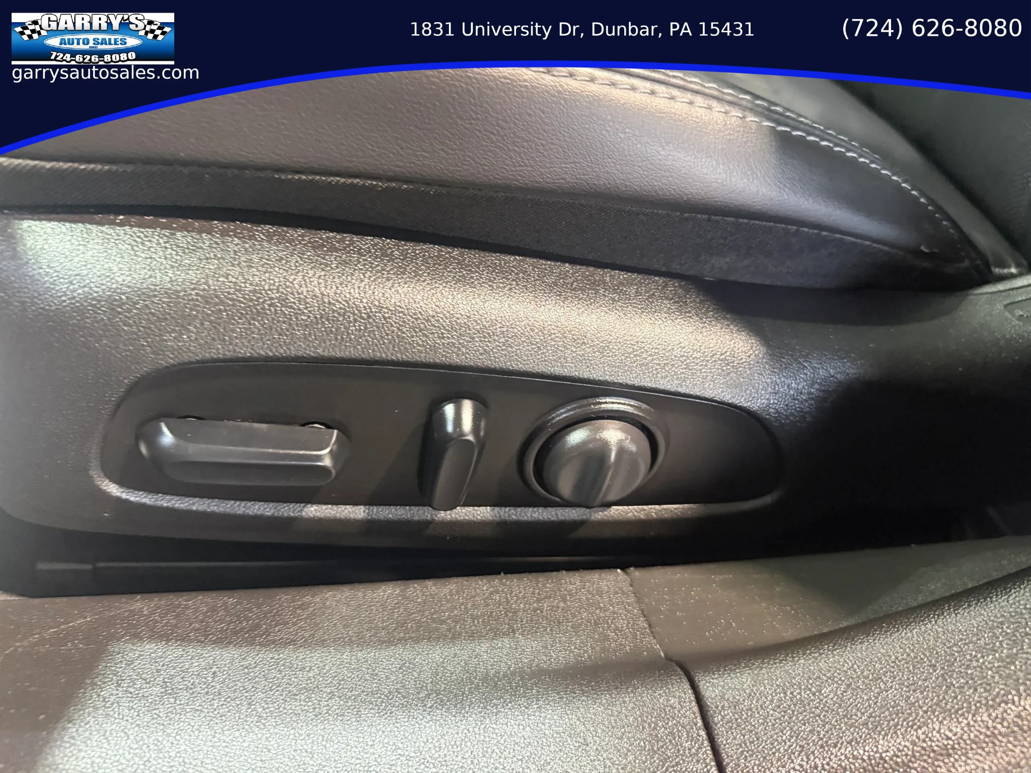 Used 2019 Buick LaCrosse Essence w/ Sun and Shade Package AWD/4WD image 17