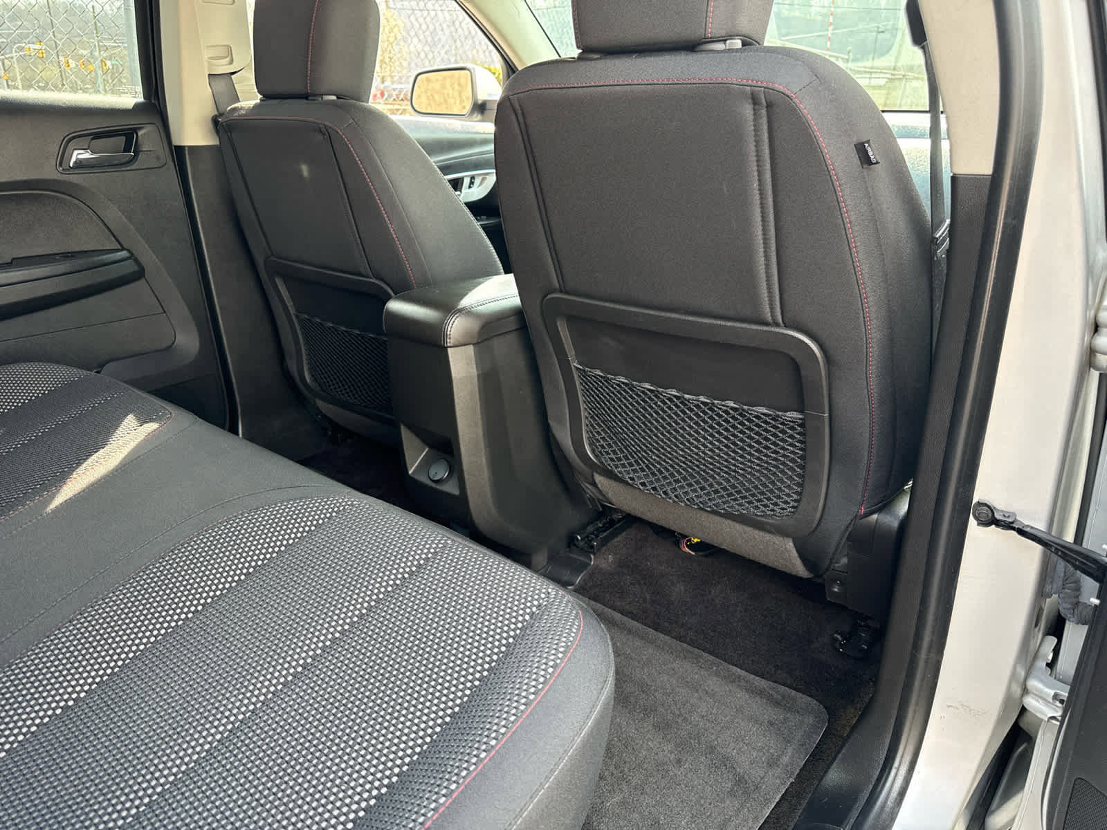 Used 2016 Chevrolet Equinox LT AWD/4WD image 27