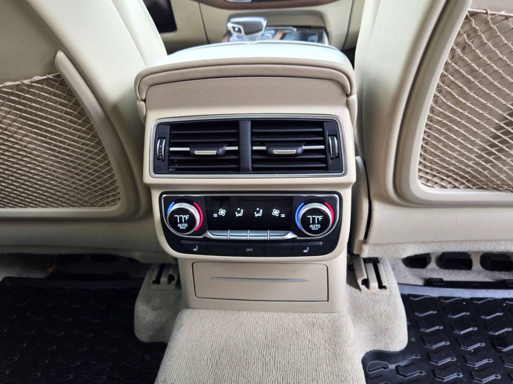 Used 2017 Audi Q7 3.0T Prestige AWD/4WD image 18