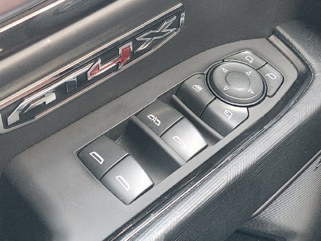 Used 2025 GMC Sierra 1500 AT4X AWD/4WD image 22