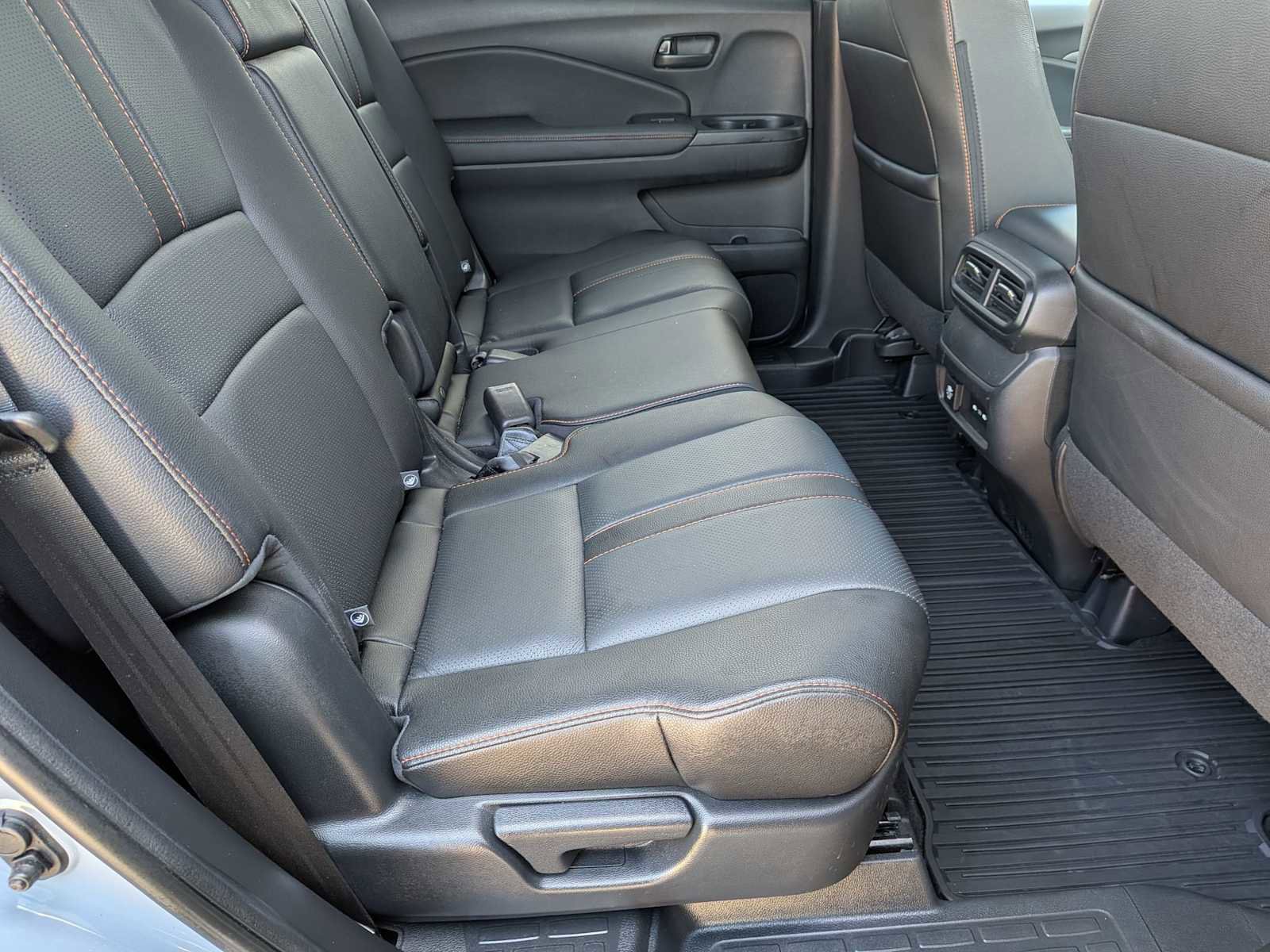 Certified 2024 Honda Passport TrailSport image 19