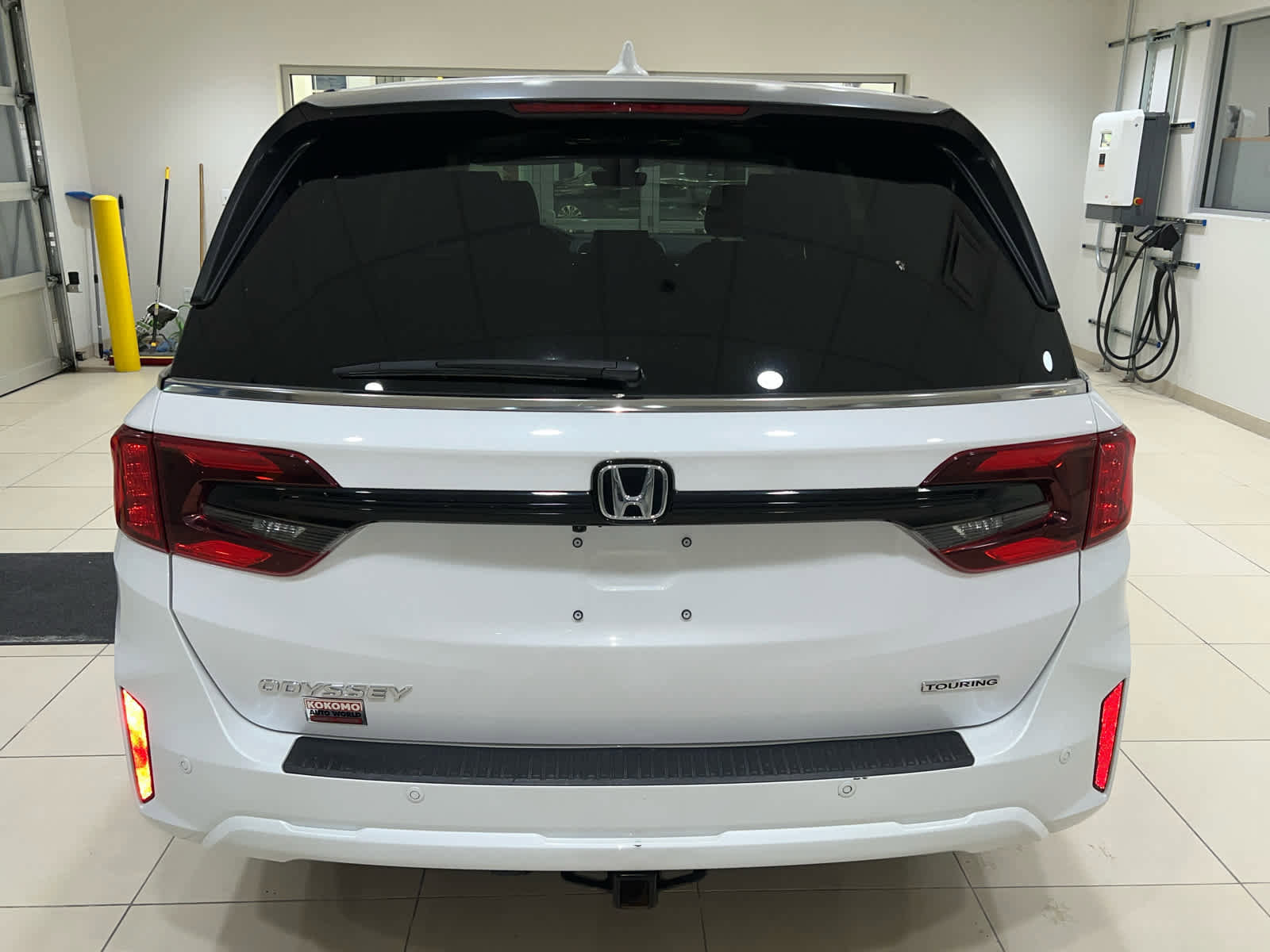 Certified 2025 Honda Odyssey Touring image 18