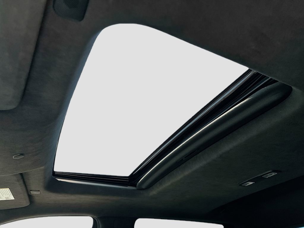 Used 2022 GMC Sierra 1500 AT4X image 21