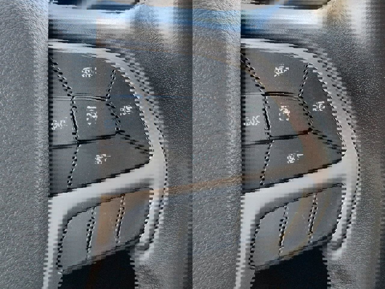 Used 2020 Jeep Grand Cherokee Limited image 28