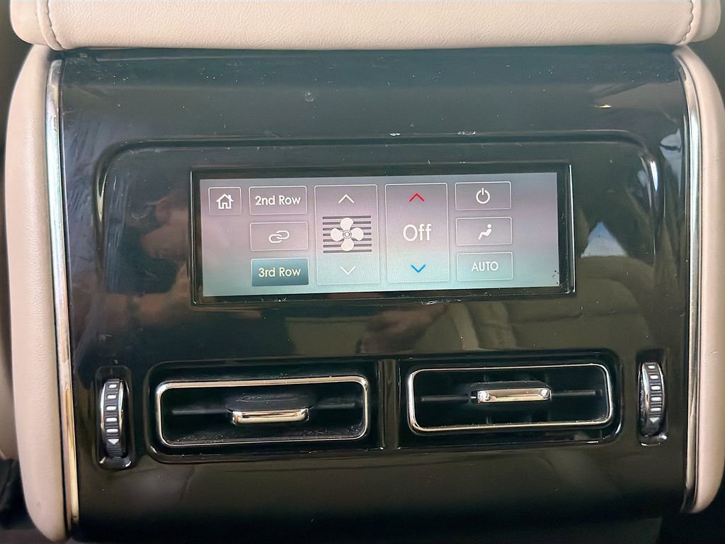 Used 2020 Lincoln Aviator Reserve w/ Elements Package Plus image 24