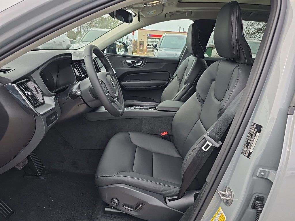 New 2025 Volvo XC60 T8 Core w/ Climate Package image 7