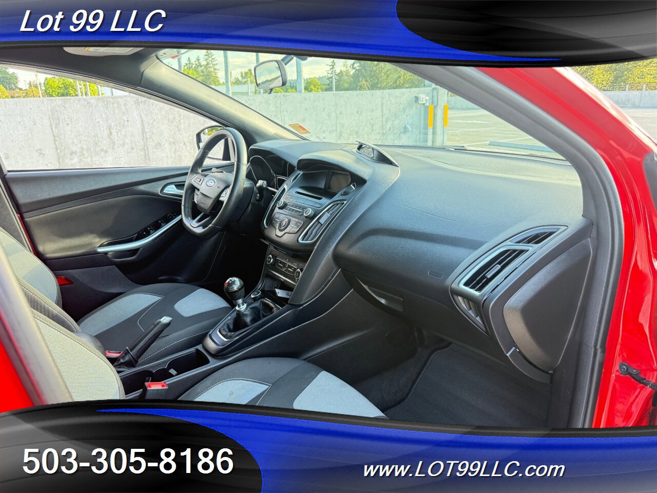 Used 2017 Ford Focus ST FWD image 37
