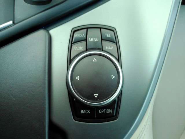 Used 2015 BMW i8 image 45