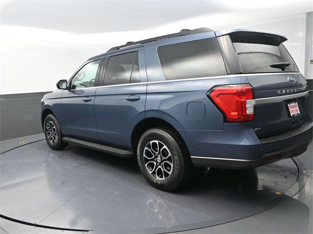 Used 2022 Ford Expedition XLT image 5