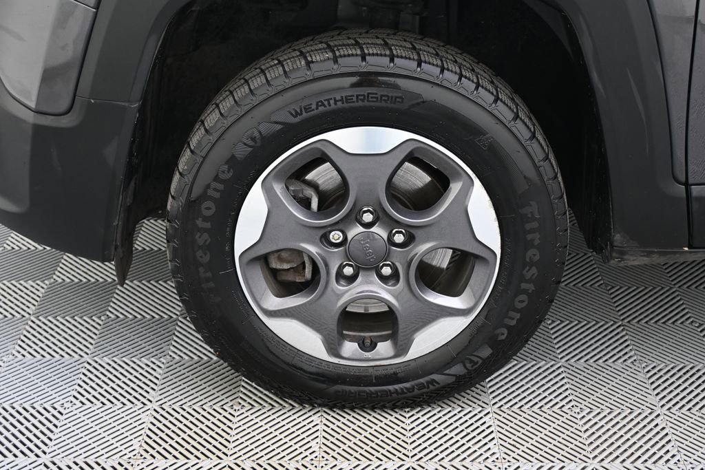 Used 2018 Jeep Renegade Sport w/ Power & Air Group AWD/4WD image 19