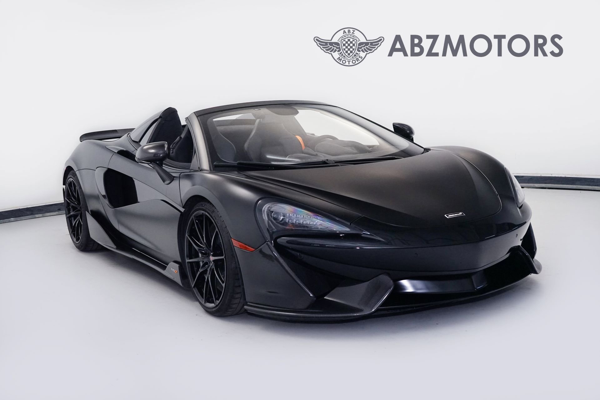 Used 2020 McLaren 600LT Spider RWD image 1