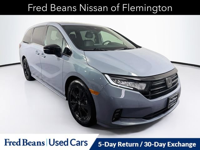 Used 2024 Honda Odyssey Sport image 1